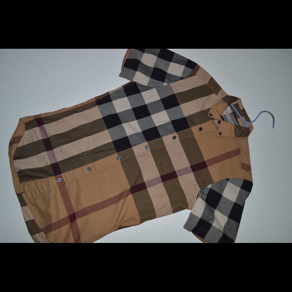 Pre-owned size extra small Burberry short sleeve